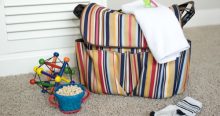 Quoi mettre dans un sac à dos à langer ? Nos conseils !
